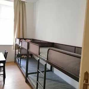https://apms-rooms.vienna-besthotels.com